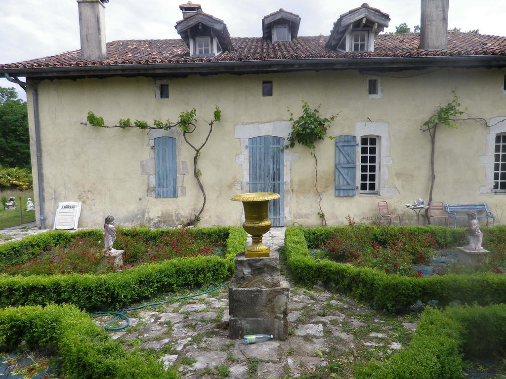 Chambres Et Table D'Hotes Manoir Capcazal De Pachiou Mimbaste Kültér fotó